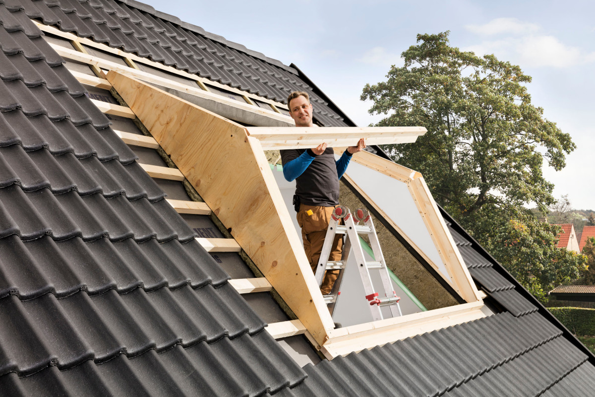 Gaube trifft Dachfenster - dach+holzbau