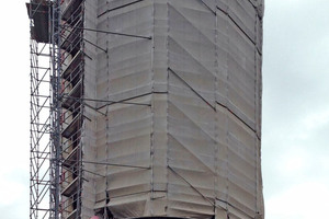  Um das Bauwerk zu erhalten, gab die Stadt Bielefeld eine denkmalschutzgerechte Instandsetzung der Festung inklusive Turm in Auftrag  Foto: Triflex 