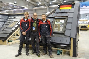  Der stolze Mentor Jörg Schmitz und sein Siegerteam: Tom Gladisch (links) aus Schleswig-Holstein und Volker Pohlmeyer (rechts) aus NRW 